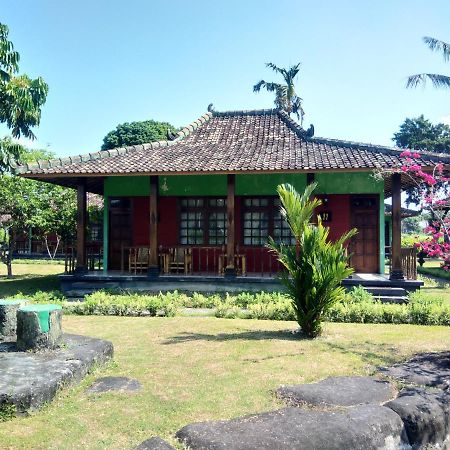 Poeri Devata Resort Hotel Prambanan Exterior photo