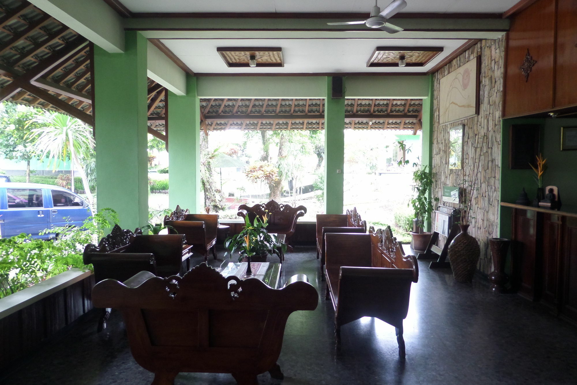Poeri Devata Resort Hotel Prambanan Exterior photo