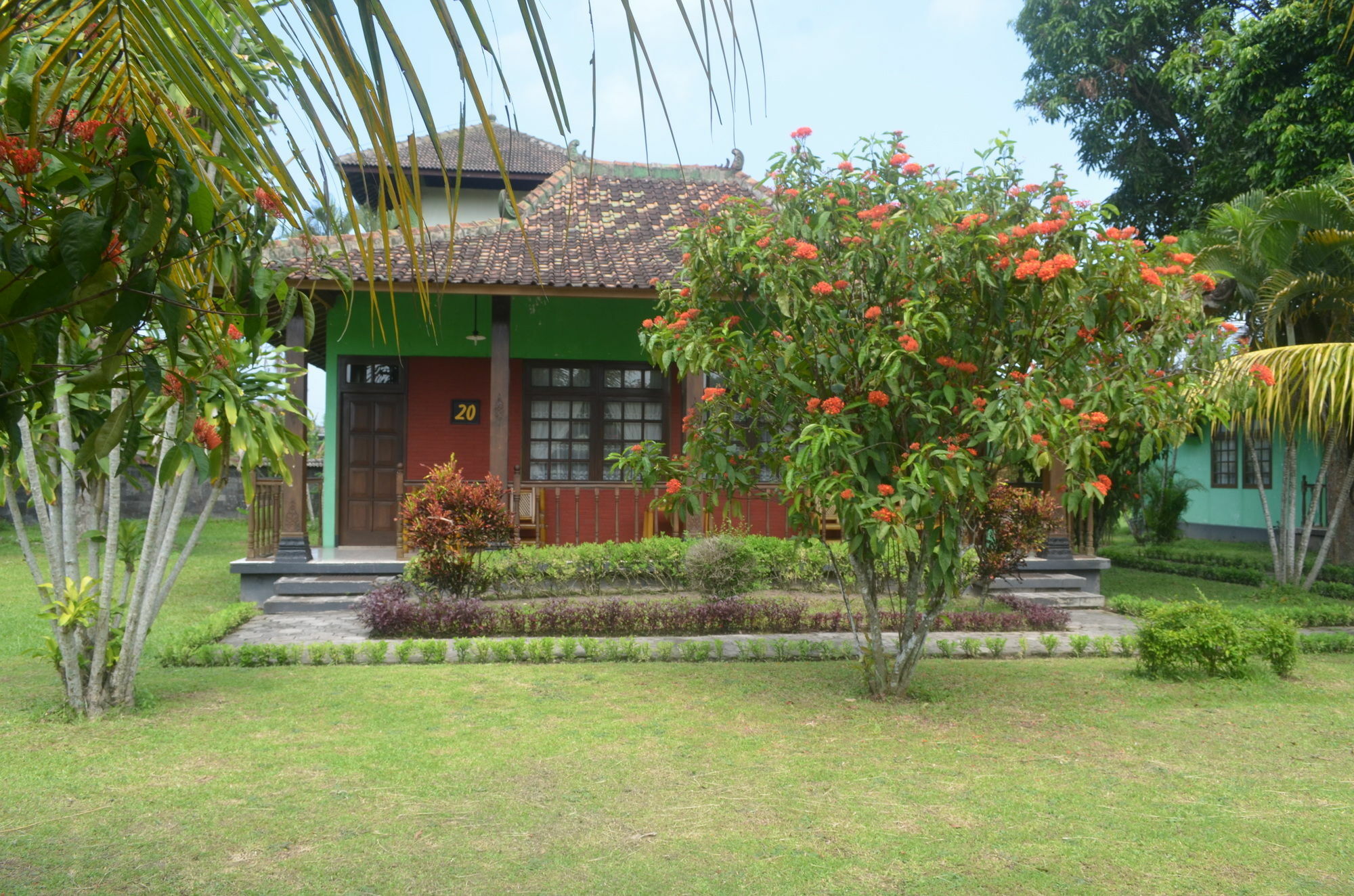 Poeri Devata Resort Hotel Prambanan Exterior photo